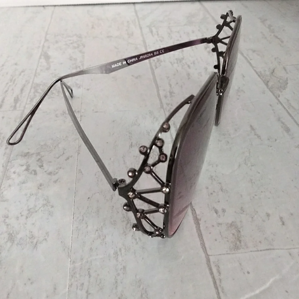 New Women's Polarized Luxury Square Oversized Sunglasses - Picture 7 of 8